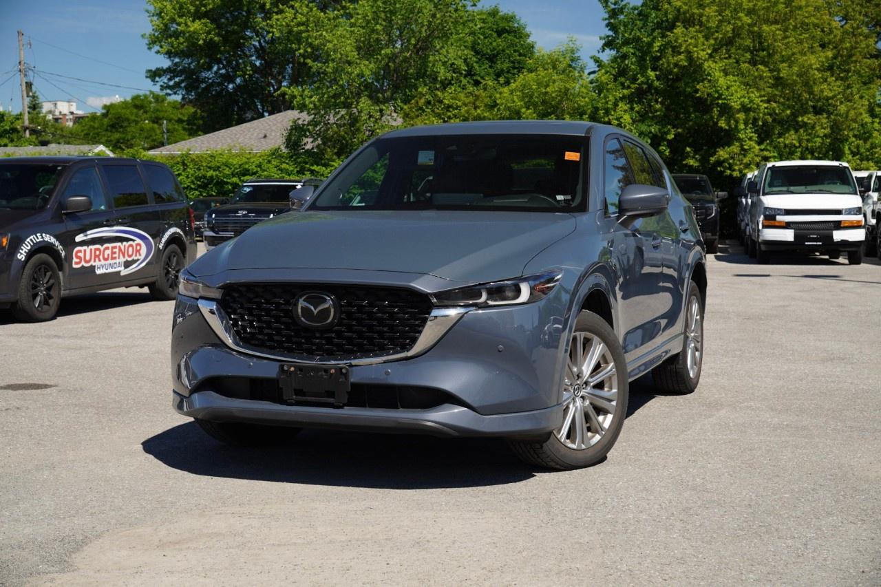2023 Mazda CX-5 Signature AWD Photo