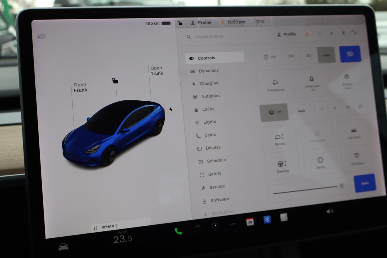 2022 Tesla Model 3 Long Range Dual Motor AWD Photo