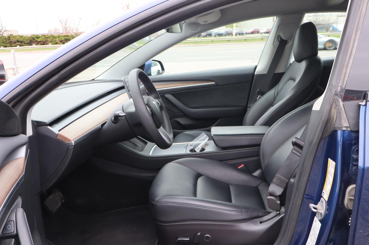 2022 Tesla Model 3 Long Range Dual Motor AWD Photo