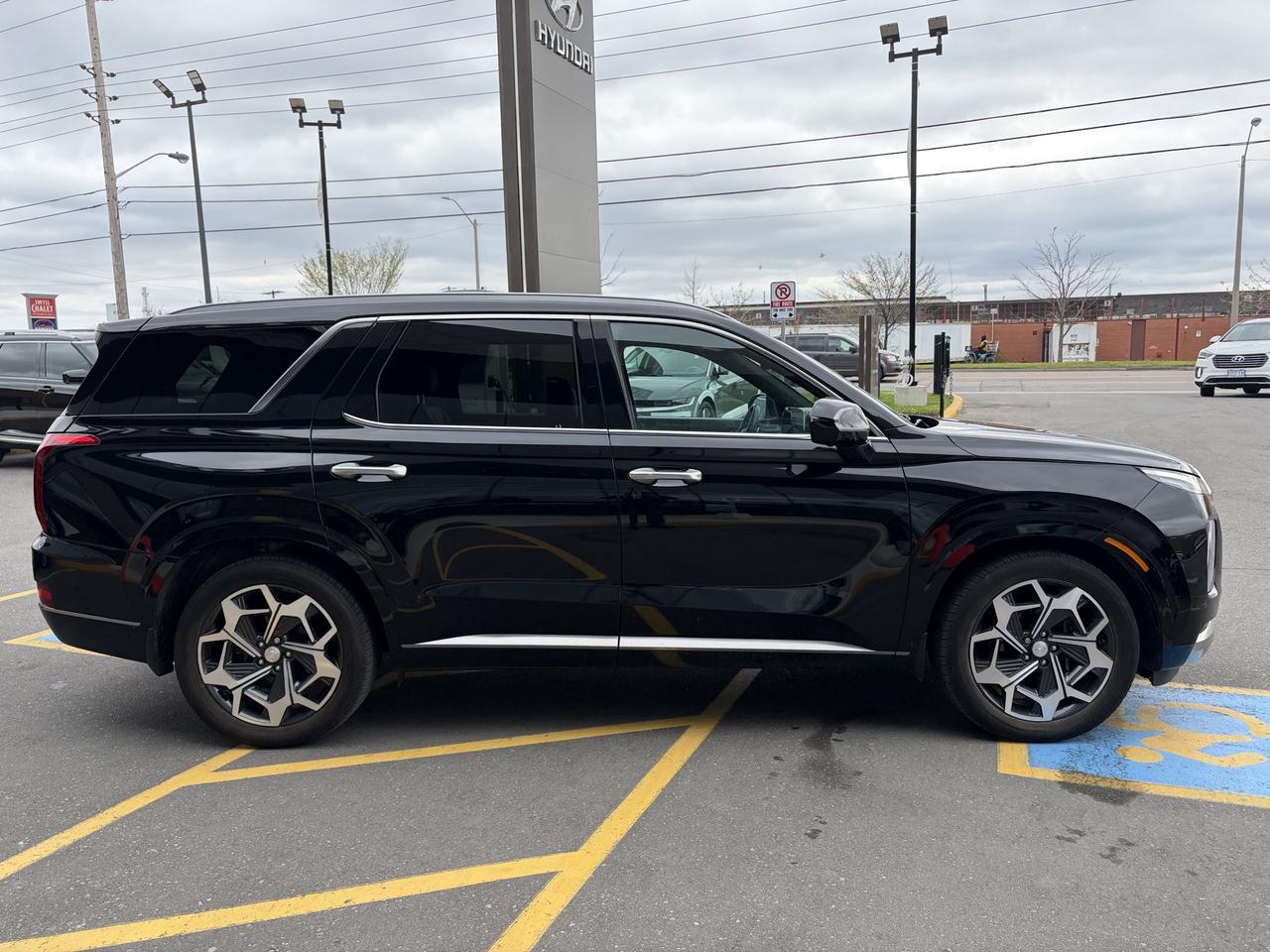 2022 Hyundai PALISADE Ultimate Calligraphy AWD   Starting from 5.29% OAC Photo