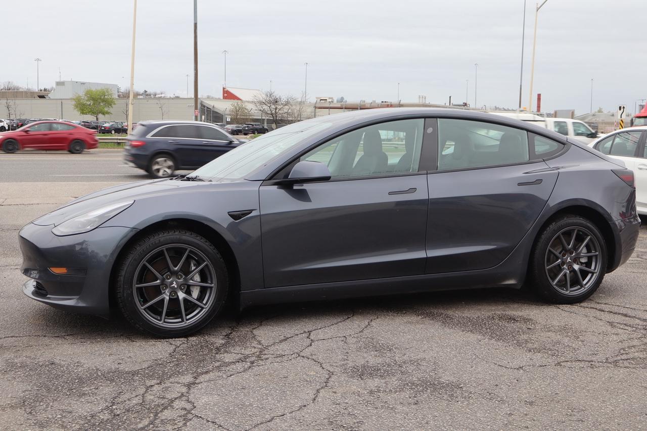 2022 Tesla Model 3 STANDARD RANGE PLUS Photo