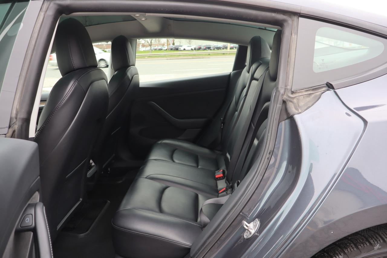 2022 Tesla Model 3 STANDARD RANGE PLUS Photo