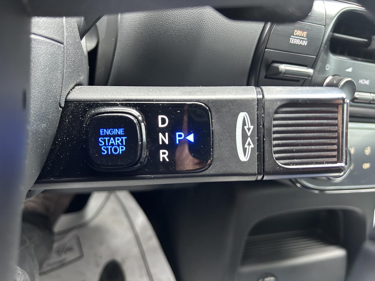 2026 Hyundai PALISADE XRT Pro AWD   Starting from 5.29% OAC Photo