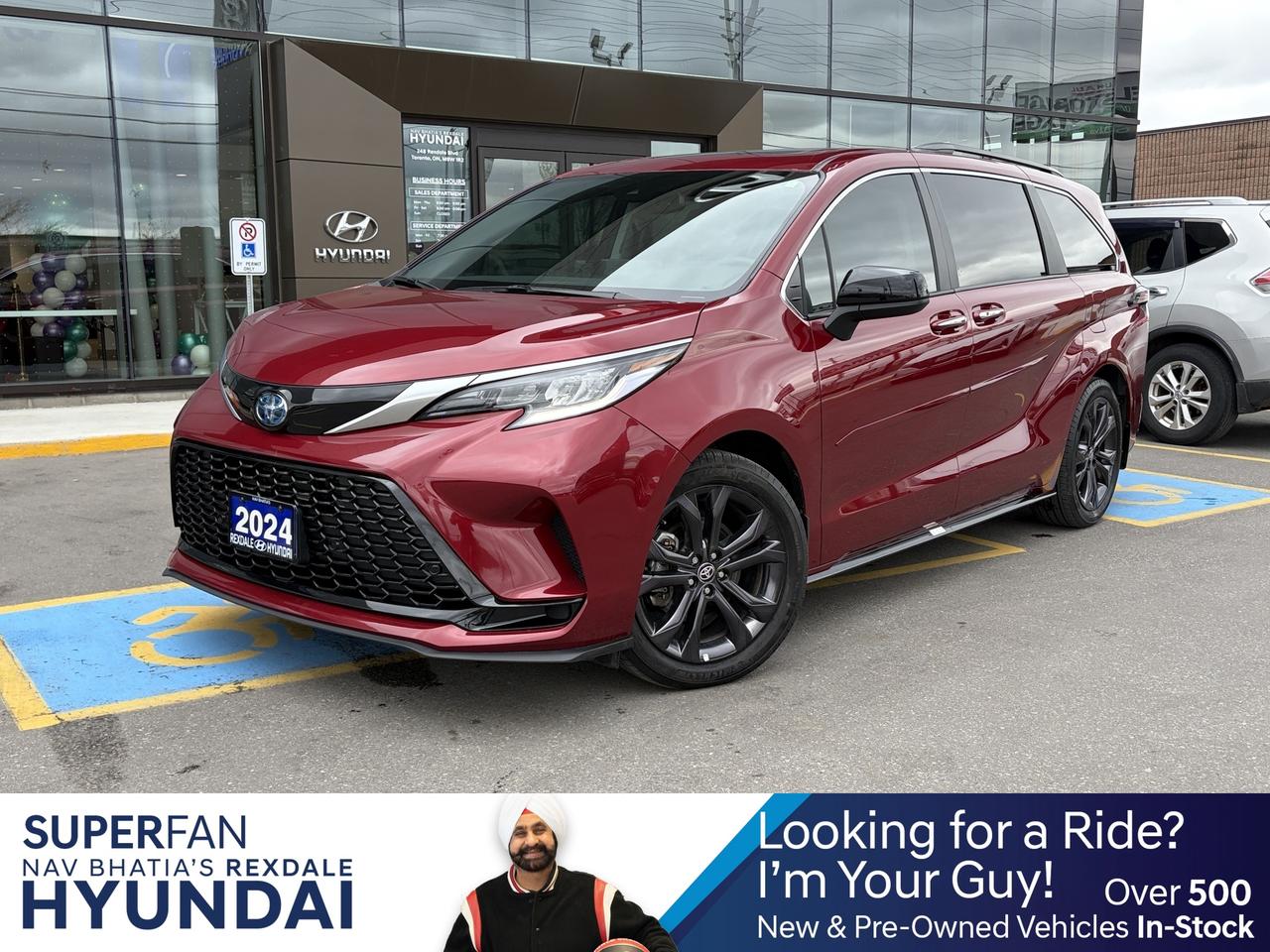 2024 Toyota Sienna  Photo