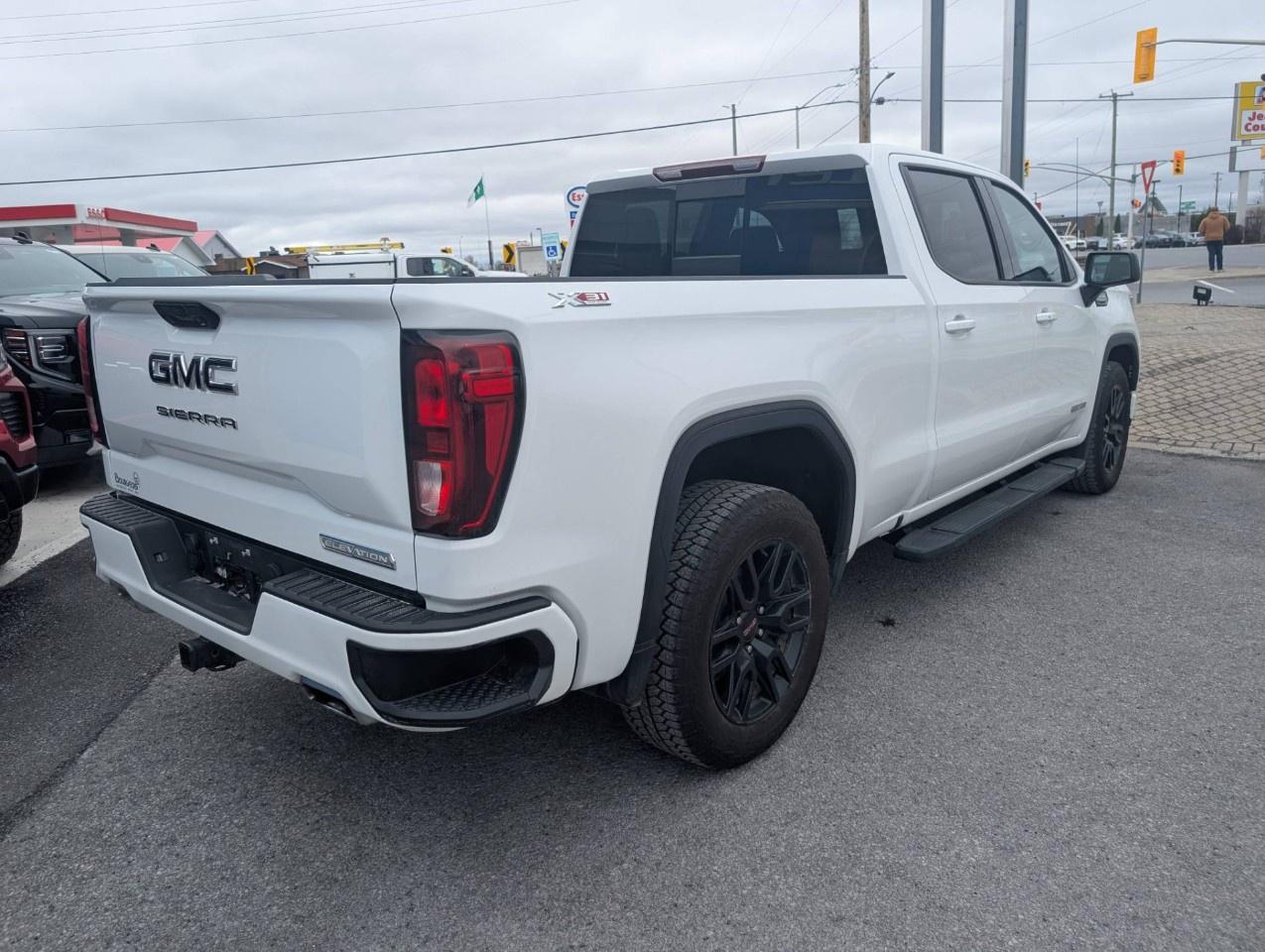 2024 GMC Sierra 1500 Crew Cab Standard Box 4-Wheel Drive Elevation Photo