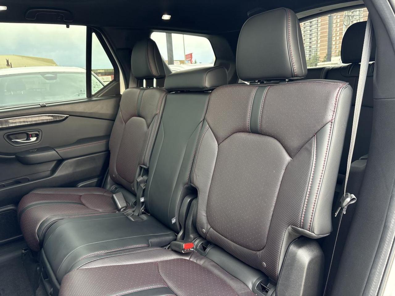 2025 Honda Pilot Black Edition Honda Certified 7YR/160K Warranty Photo