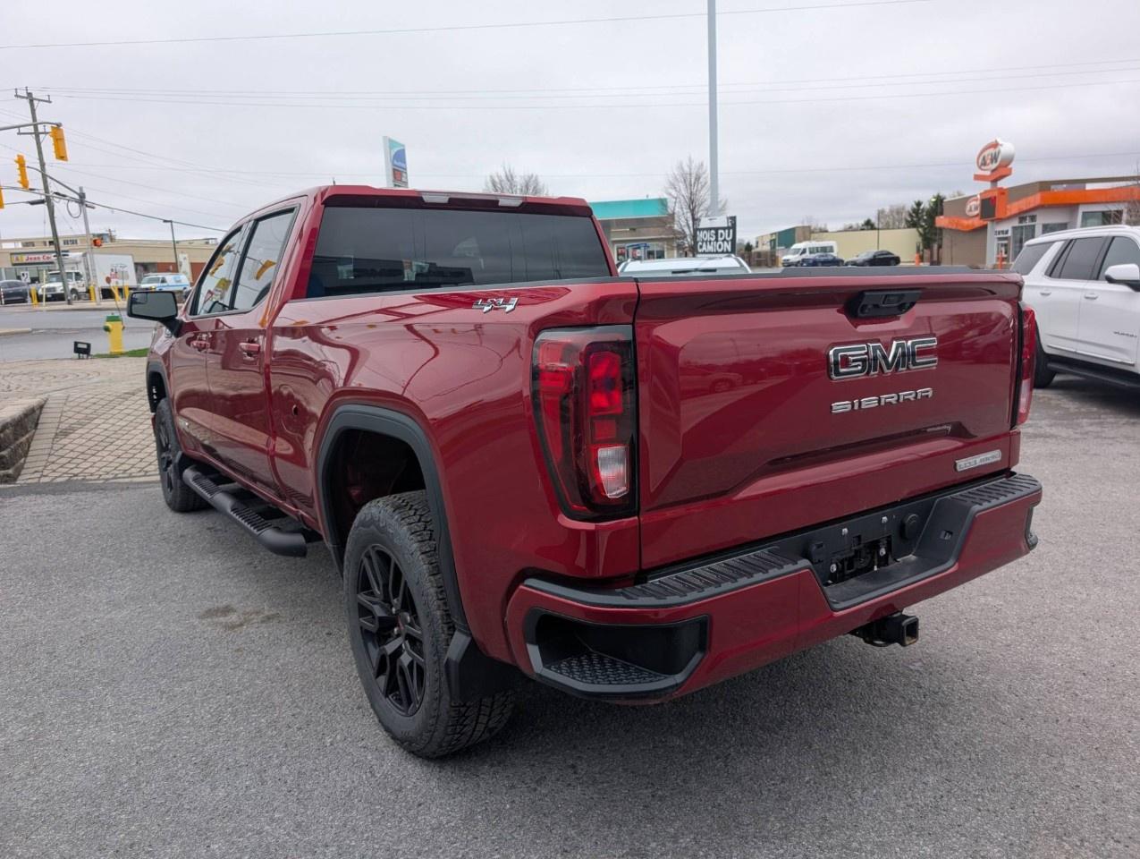 2024 GMC Sierra 1500 Crew Cab Standard Box 4-Wheel Drive Elevation Photo3