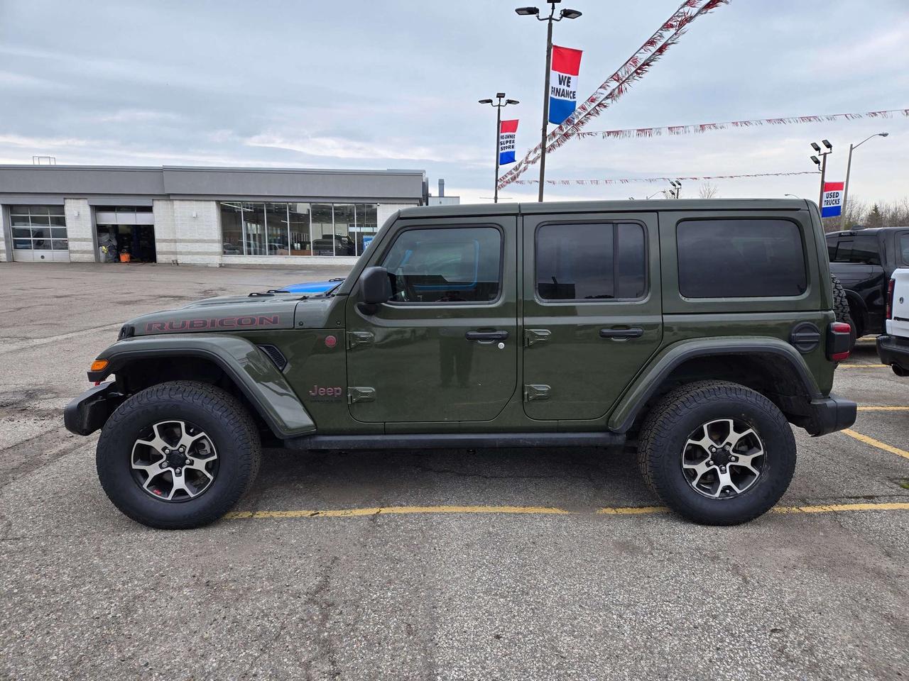 2021 Jeep Wrangler Rubicon w/Leather Seats, LED lights, Cold Group Photo