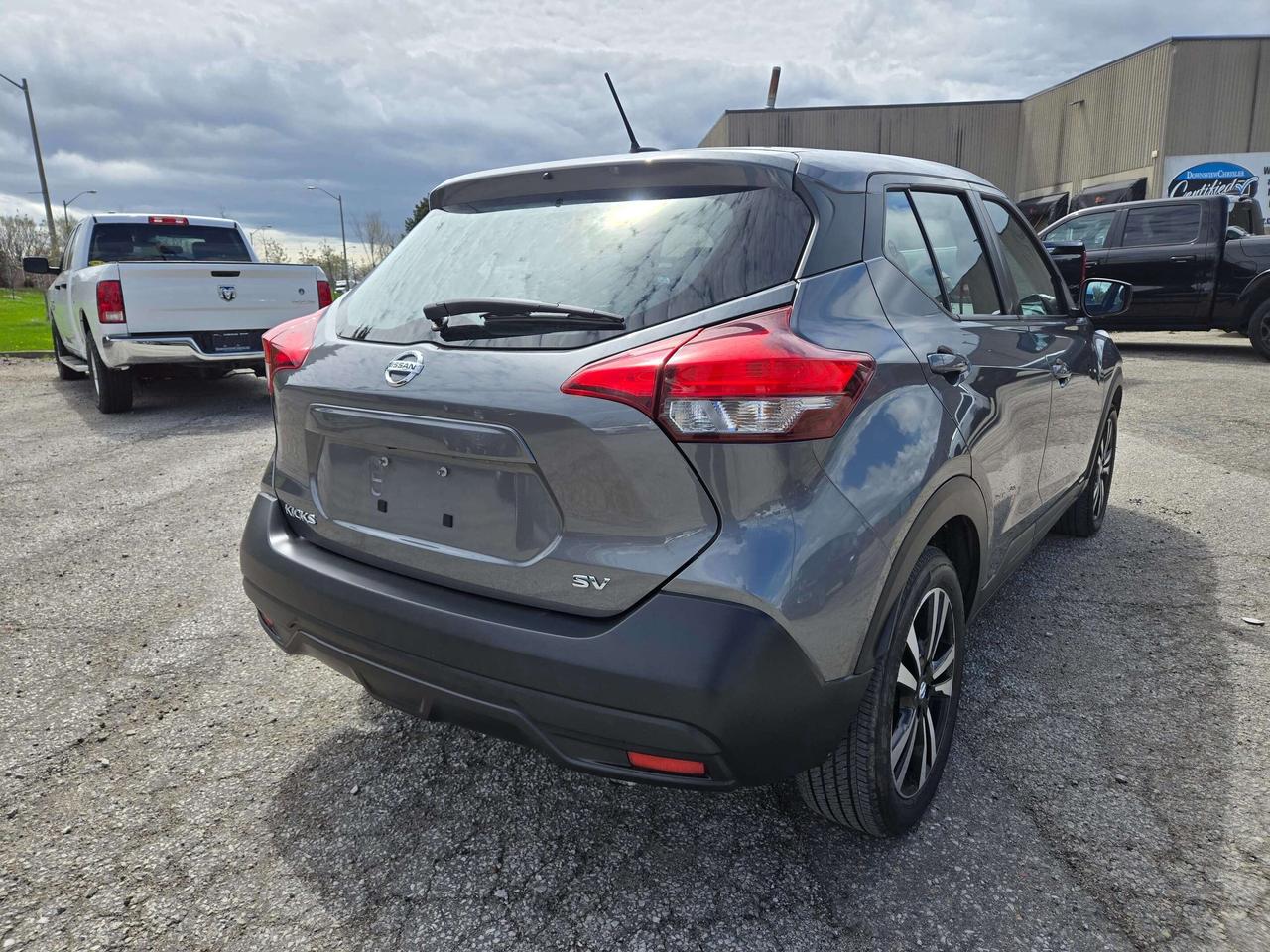 2019 Nissan Kicks S w/Collision Warning, Backup Cam, Bluetooth Photo