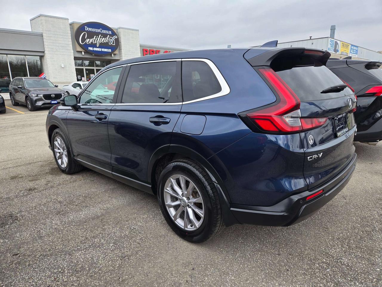 2024 Honda CR-V EX-L w/Leather, Adaptive Cruise, Wireless Charger Photo2