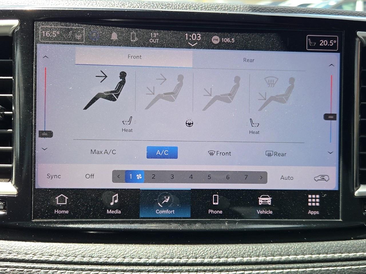 2022 Chrysler Pacifica Touring AWD Photo