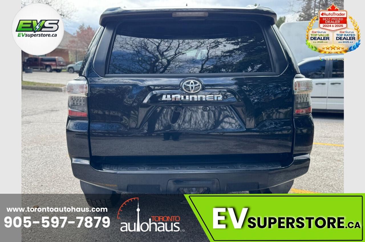 2015 Toyota 4Runner SR5/7 PASSENGERS Photo