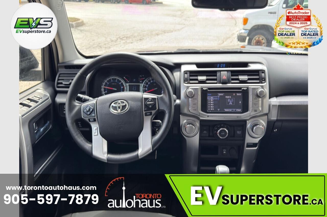 2015 Toyota 4Runner SR5/7 PASSENGERS Photo