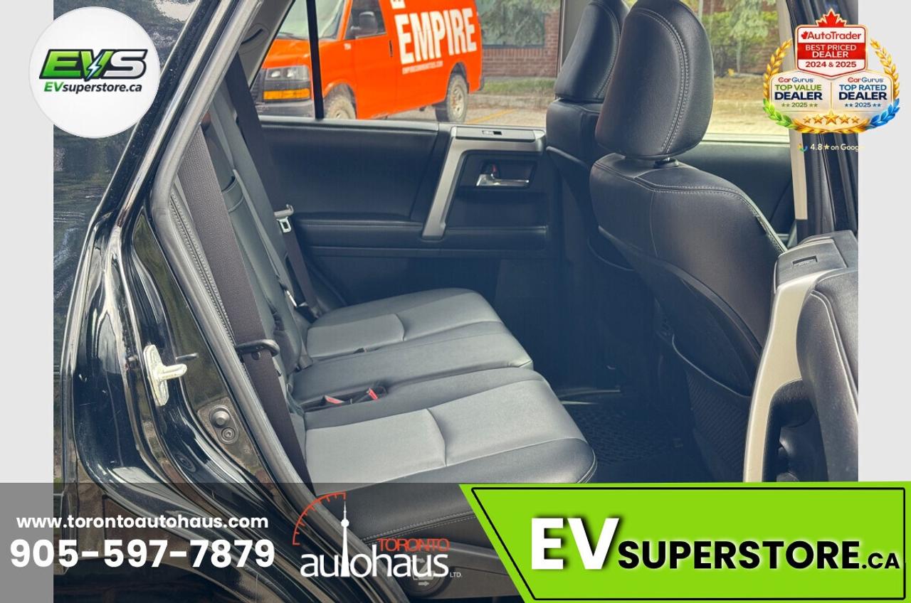 2015 Toyota 4Runner SR5/7 PASSENGERS Photo