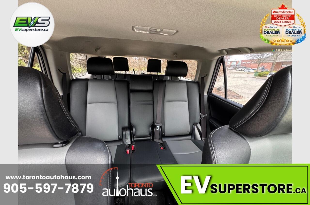 2015 Toyota 4Runner SR5/7 PASSENGERS Photo