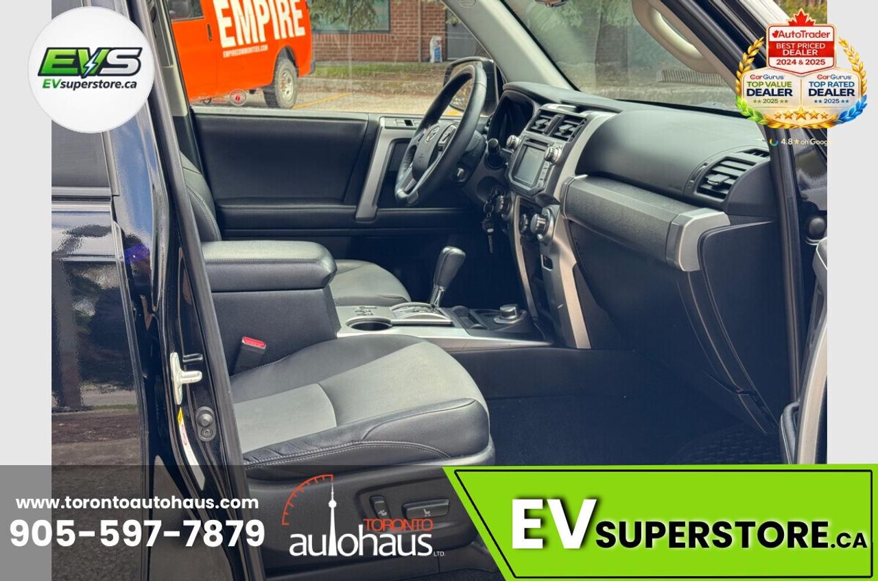 2015 Toyota 4Runner SR5/7 PASSENGERS Photo