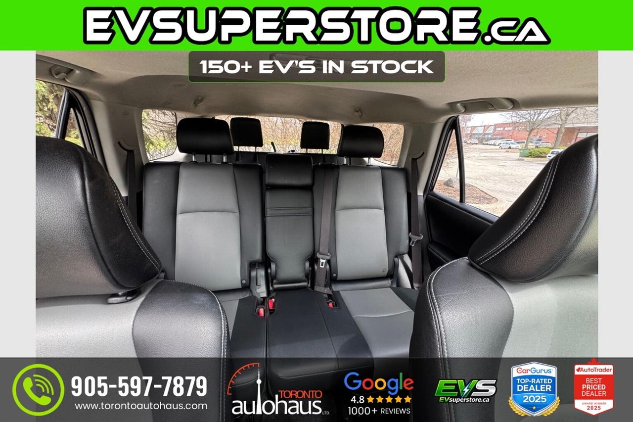 2015 Toyota 4Runner SR5/7 PASSENGERS Photo