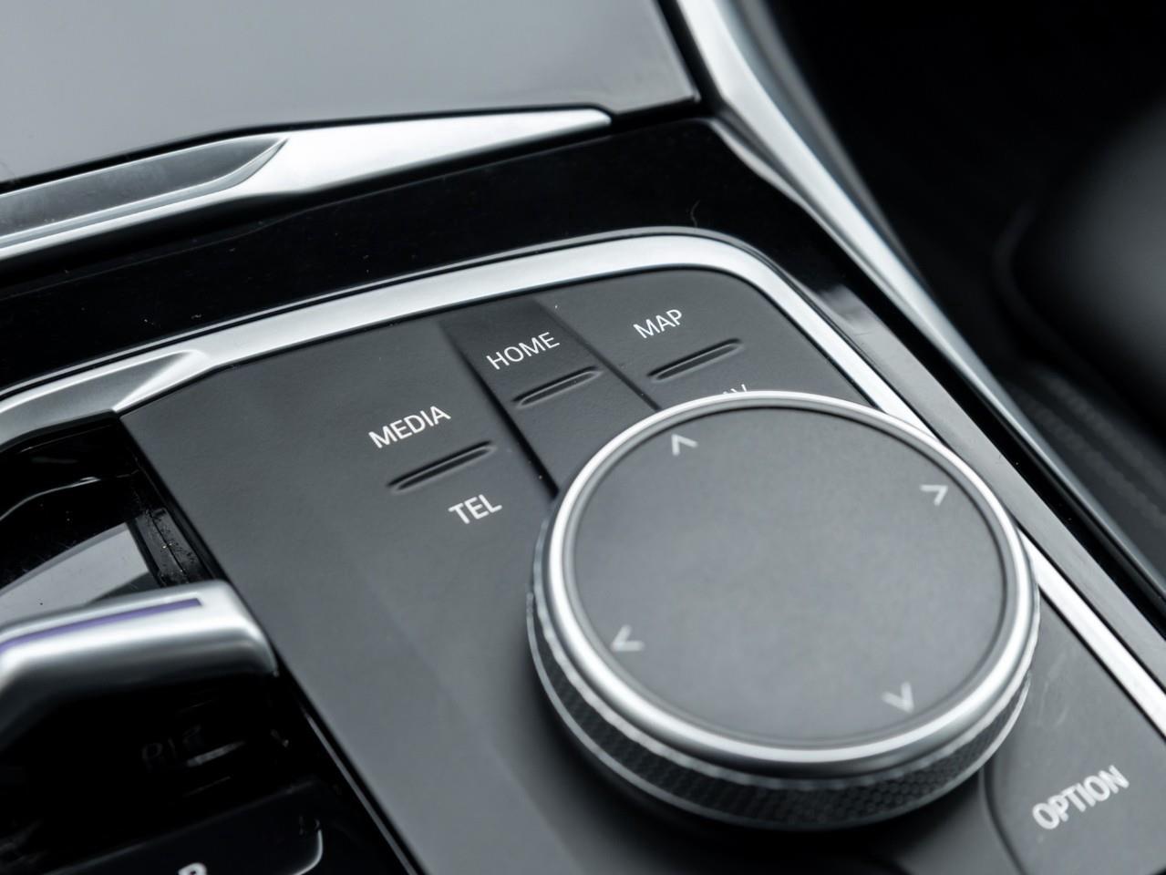 2023 BMW 330 i xDrive 4dr All-Wheel Drive Sedan Photo