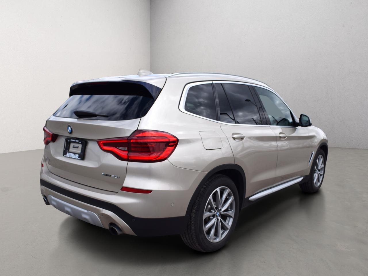 2018 BMW X3 xDrive30i Navi Panoramic Sunroof HUD Photo