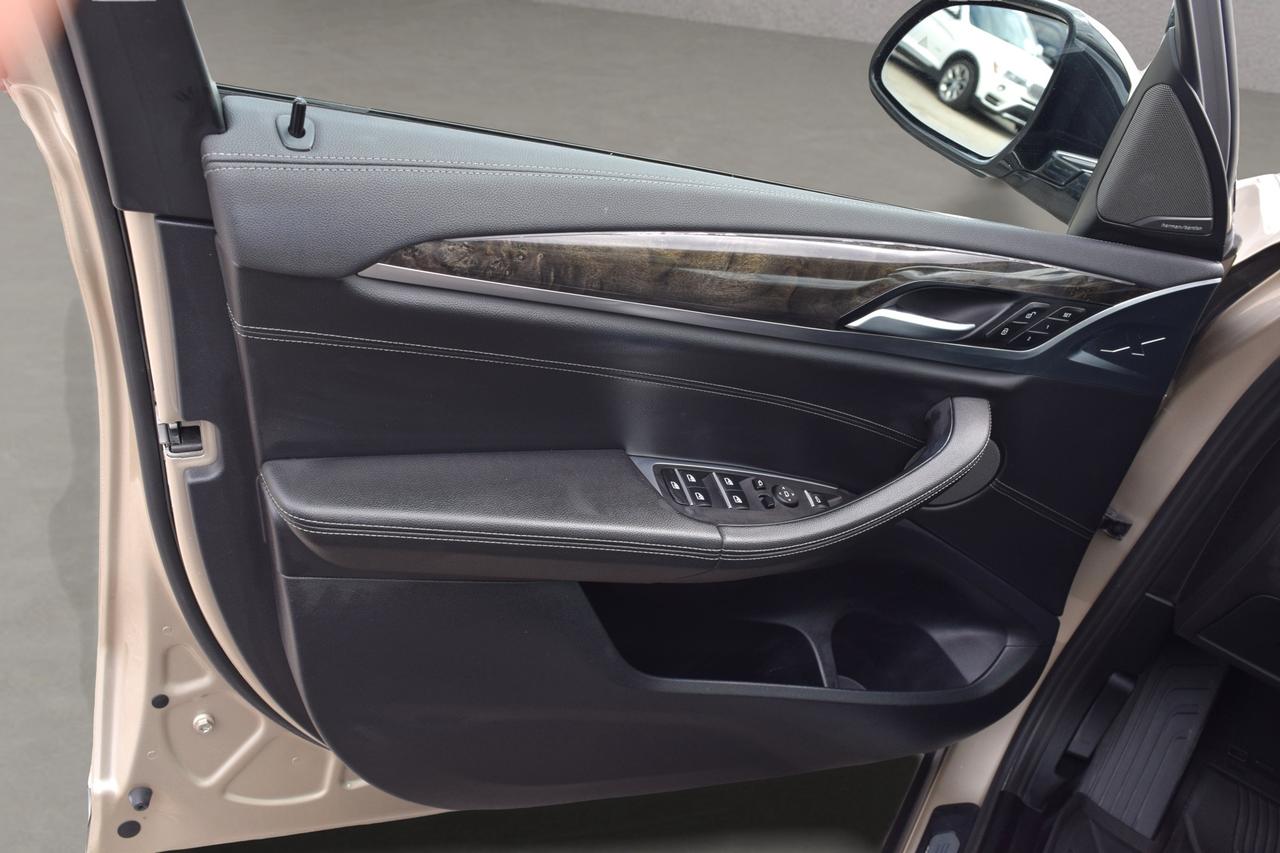 2018 BMW X3 xDrive30i Navi Panoramic Sunroof HUD Photo