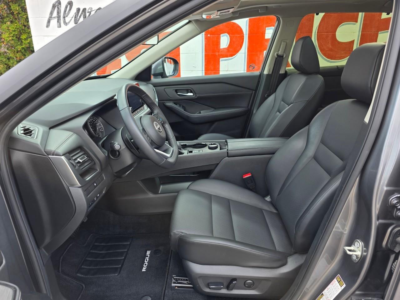 2024 Nissan Rogue SV Moonroof 4dr All-Wheel Drive Sport Utility Photo