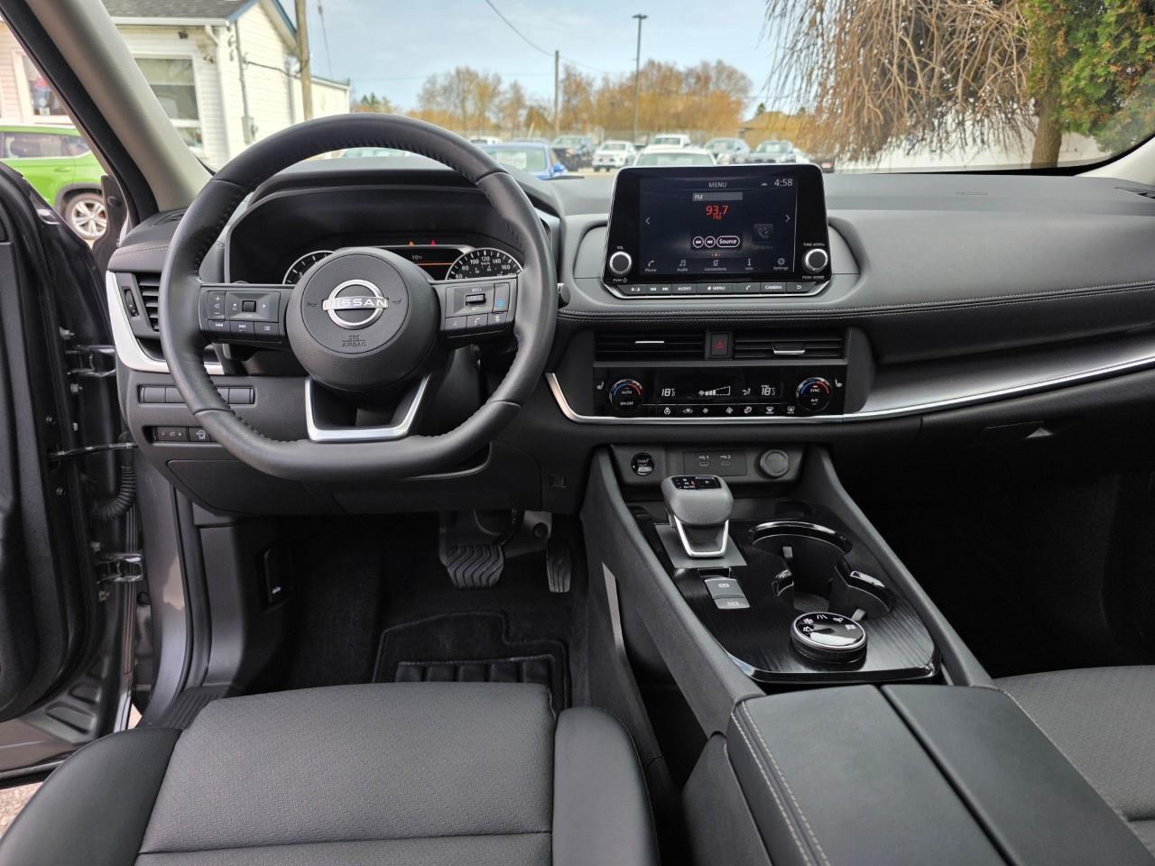 2024 Nissan Rogue SV Moonroof 4dr All-Wheel Drive Sport Utility Photo