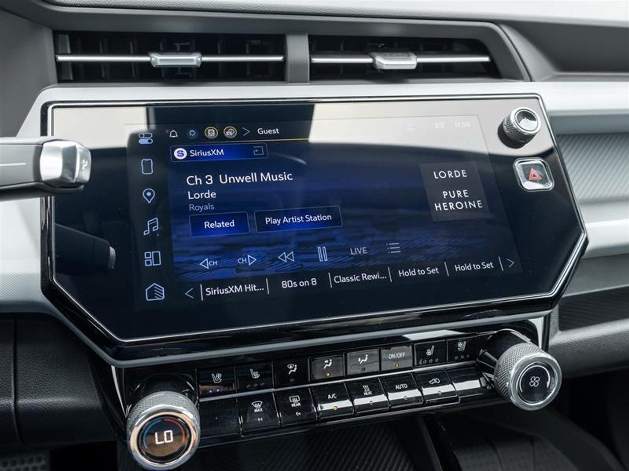 2027 Chevrolet Bolt RS 4dr Photo