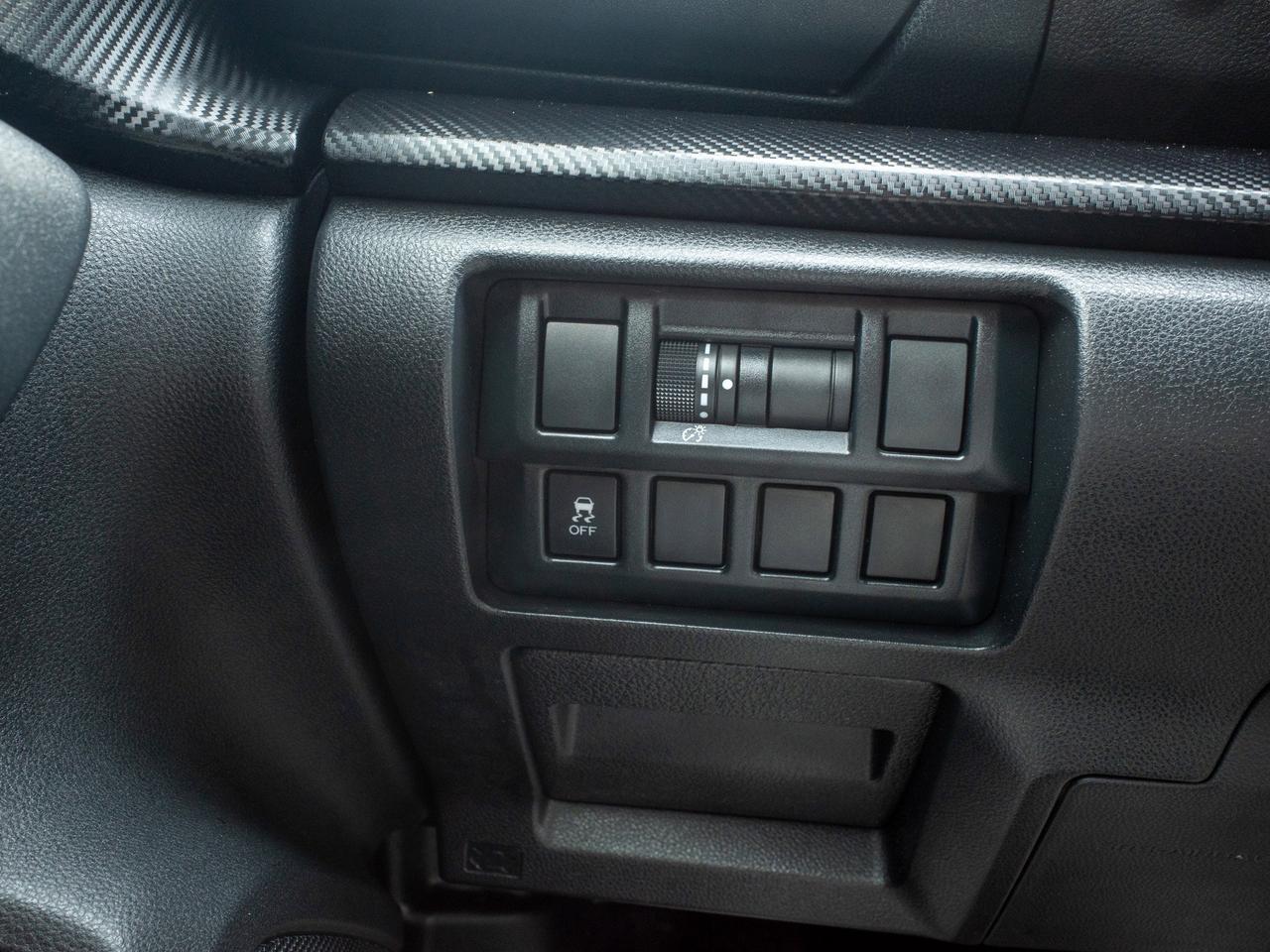 2021 Subaru Crosstrek Convenience - Remote Trunk   Trip Computer Photo