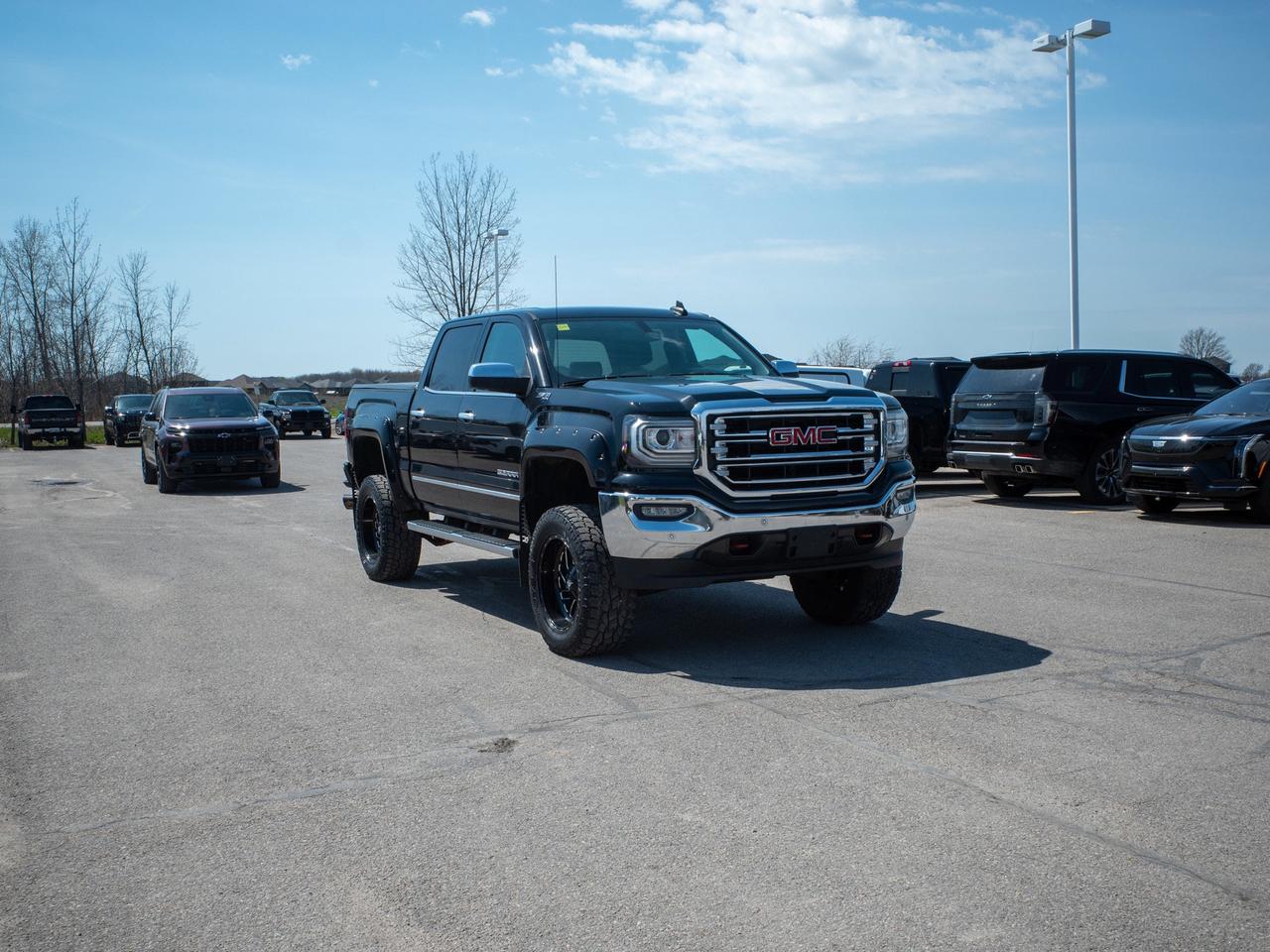 2018 GMC Sierra 1500 SLT - Remote Start   Driver Adjustable Lumbar Photo