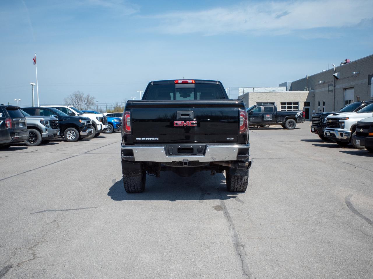 2018 GMC Sierra 1500 SLT - Remote Start   Driver Adjustable Lumbar Photo