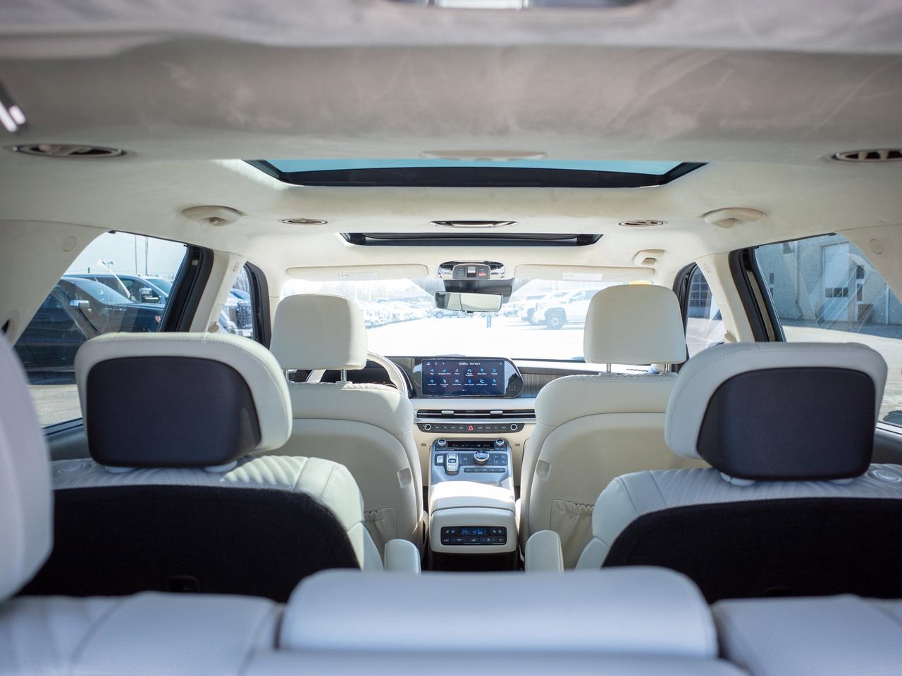 2025 Hyundai PALISADE Ultimate Calligraphy - Moonroof   Remote Parking S Photo
