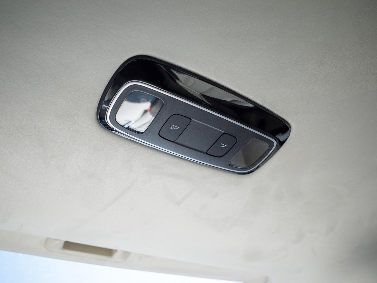 2025 Hyundai PALISADE Ultimate Calligraphy - Moonroof   Remote Parking S Photo