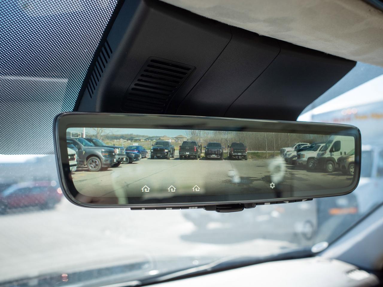 2025 Hyundai PALISADE Ultimate Calligraphy - Moonroof   Remote Parking S Photo