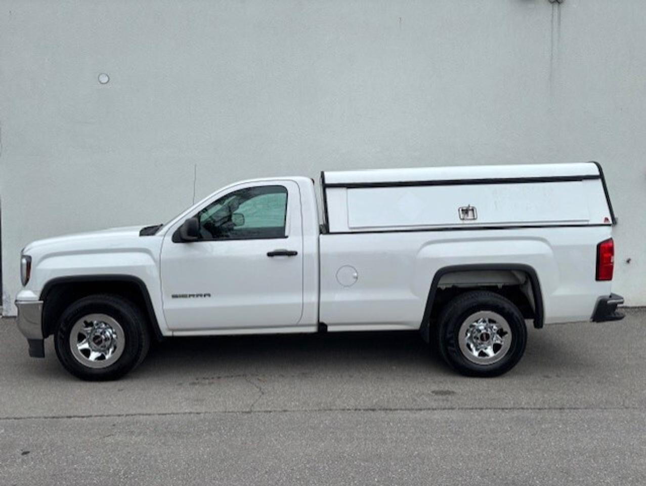 2018 GMC Sierra 1500 V8 REGULAR CAB-8' LONG BOX-CAMERA-CAP-BED SLIDE!! Photo