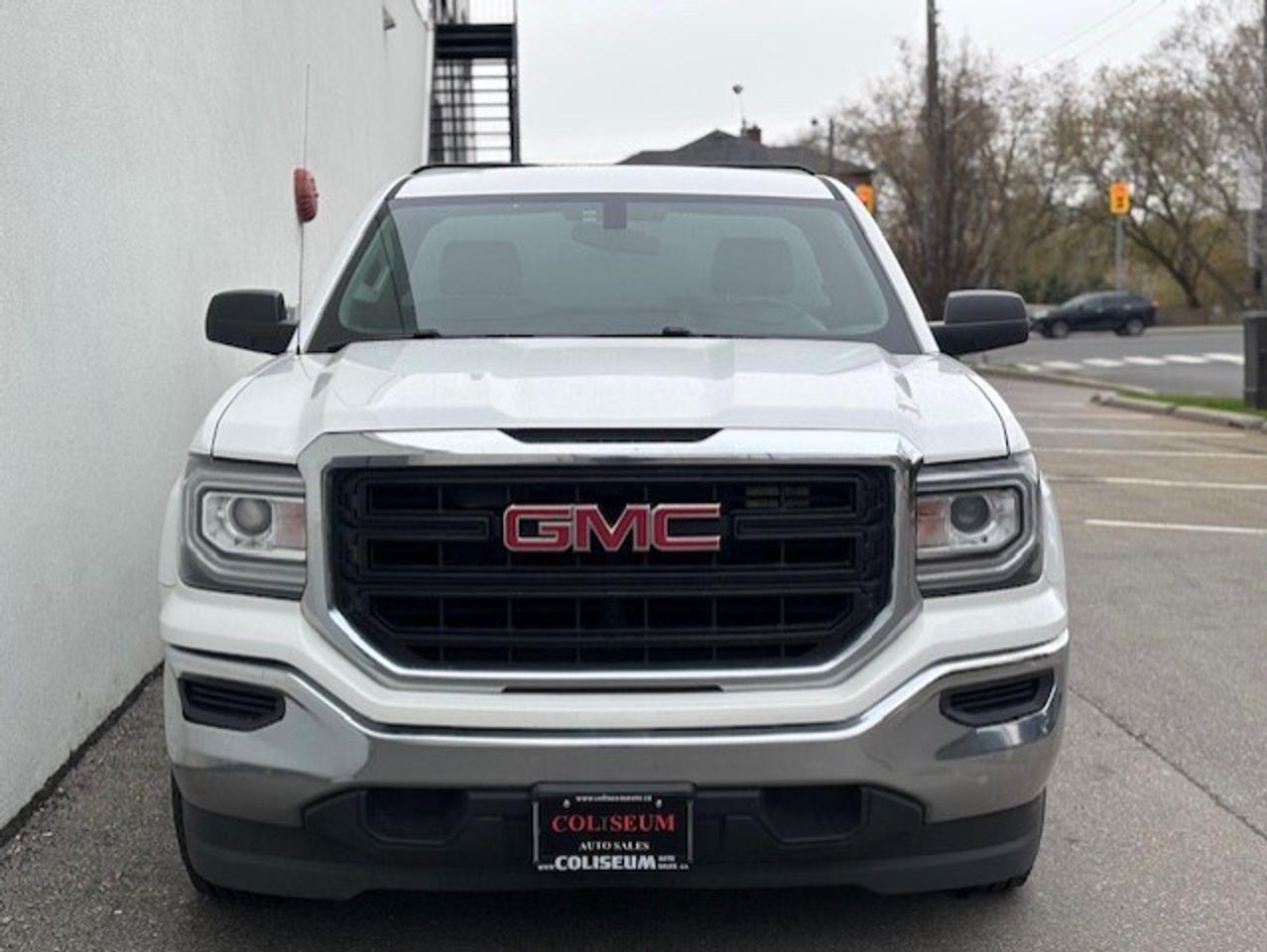 2018 GMC Sierra 1500 V8 REGULAR CAB-8' LONG BOX-CAMERA-CAP-BED SLIDE!! Photo