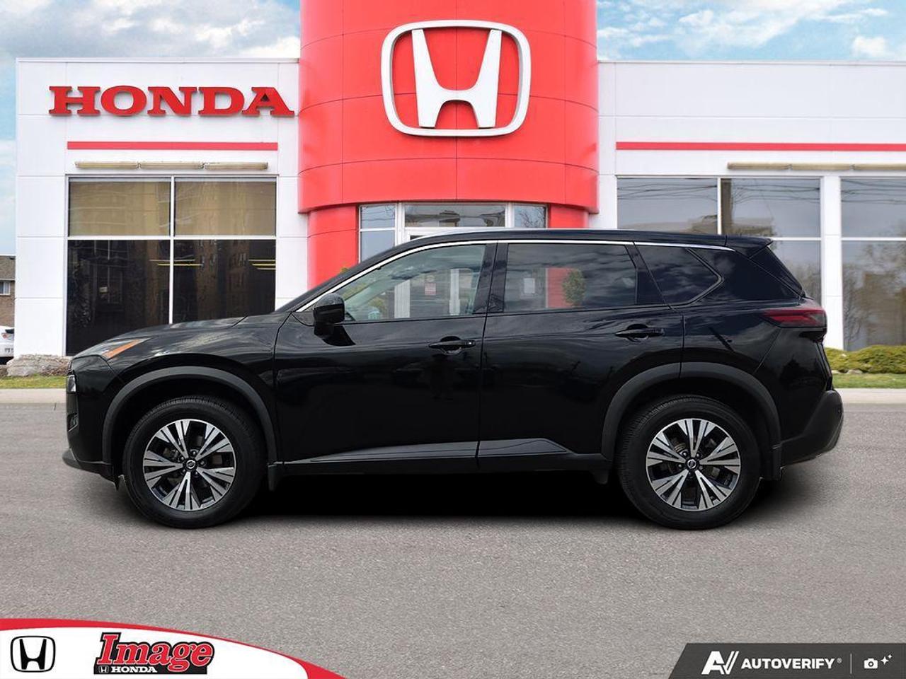 2021 Nissan Rogue SV AWD   ONE OWNER   NO CLAIMS   PANO ROOF Photo