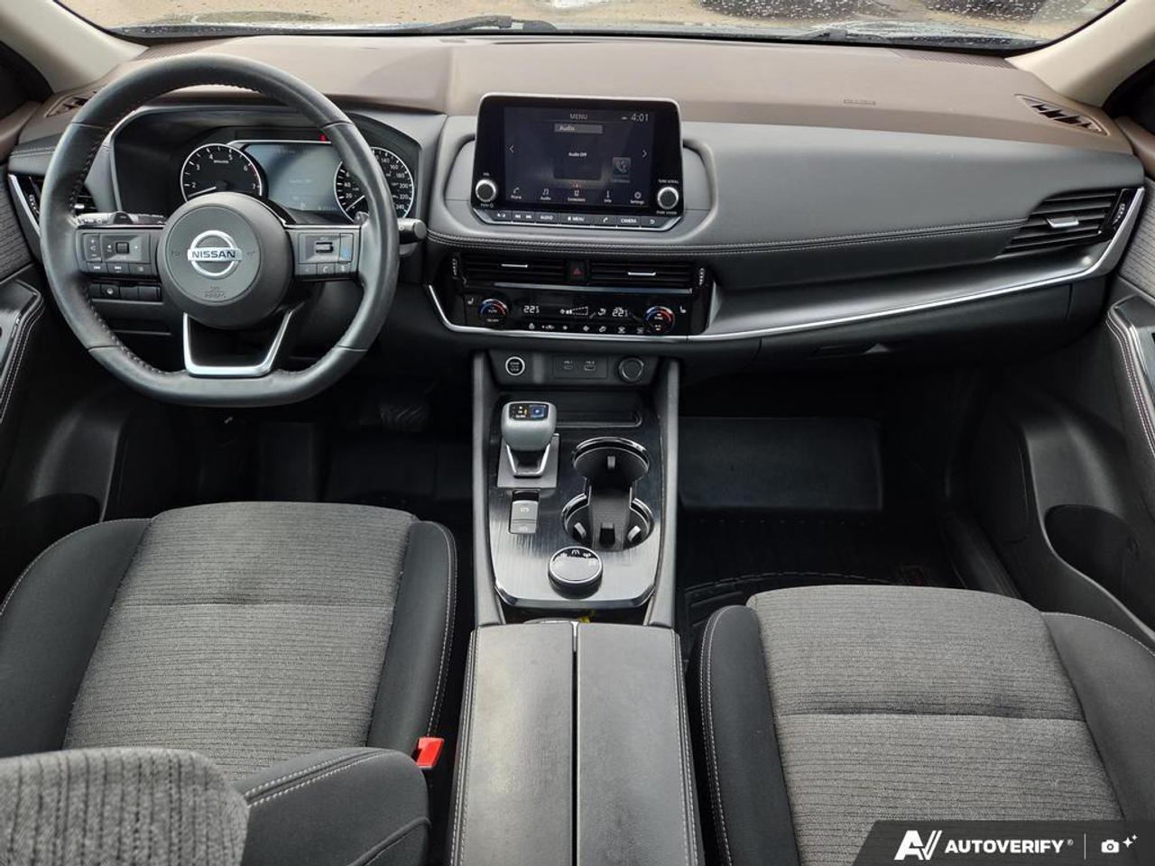 2021 Nissan Rogue SV AWD   ONE OWNER   NO CLAIMS   PANO ROOF Photo