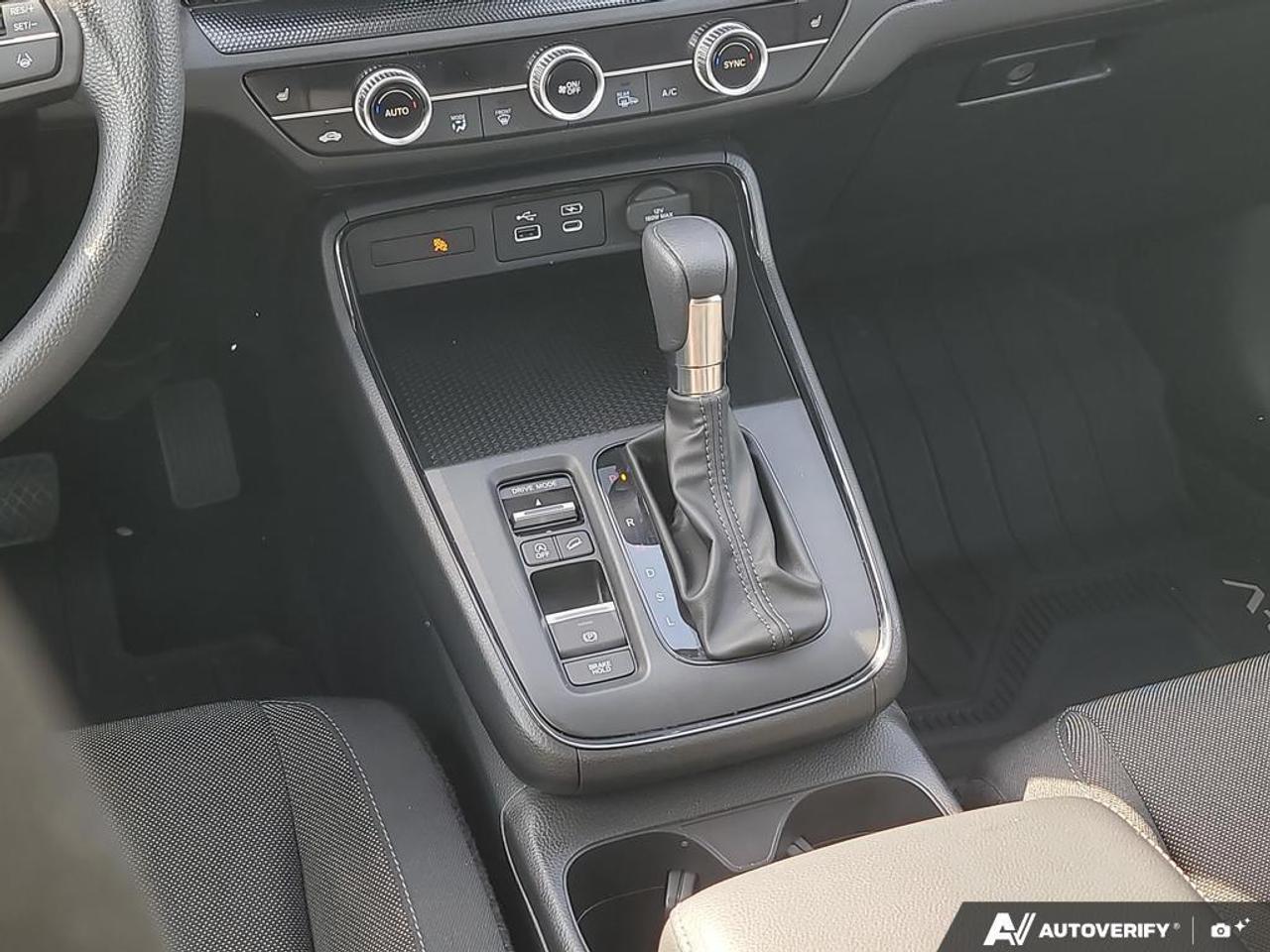 2023 Honda CR-V LX AWD   APPLE CARPLAY   HTD SEATS   NO CLAIMS Photo
