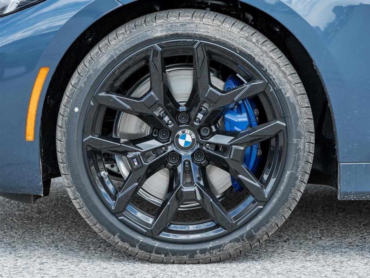 2027 BMW 430 i xDrive 2dr All-Wheel Drive Coupe Photo