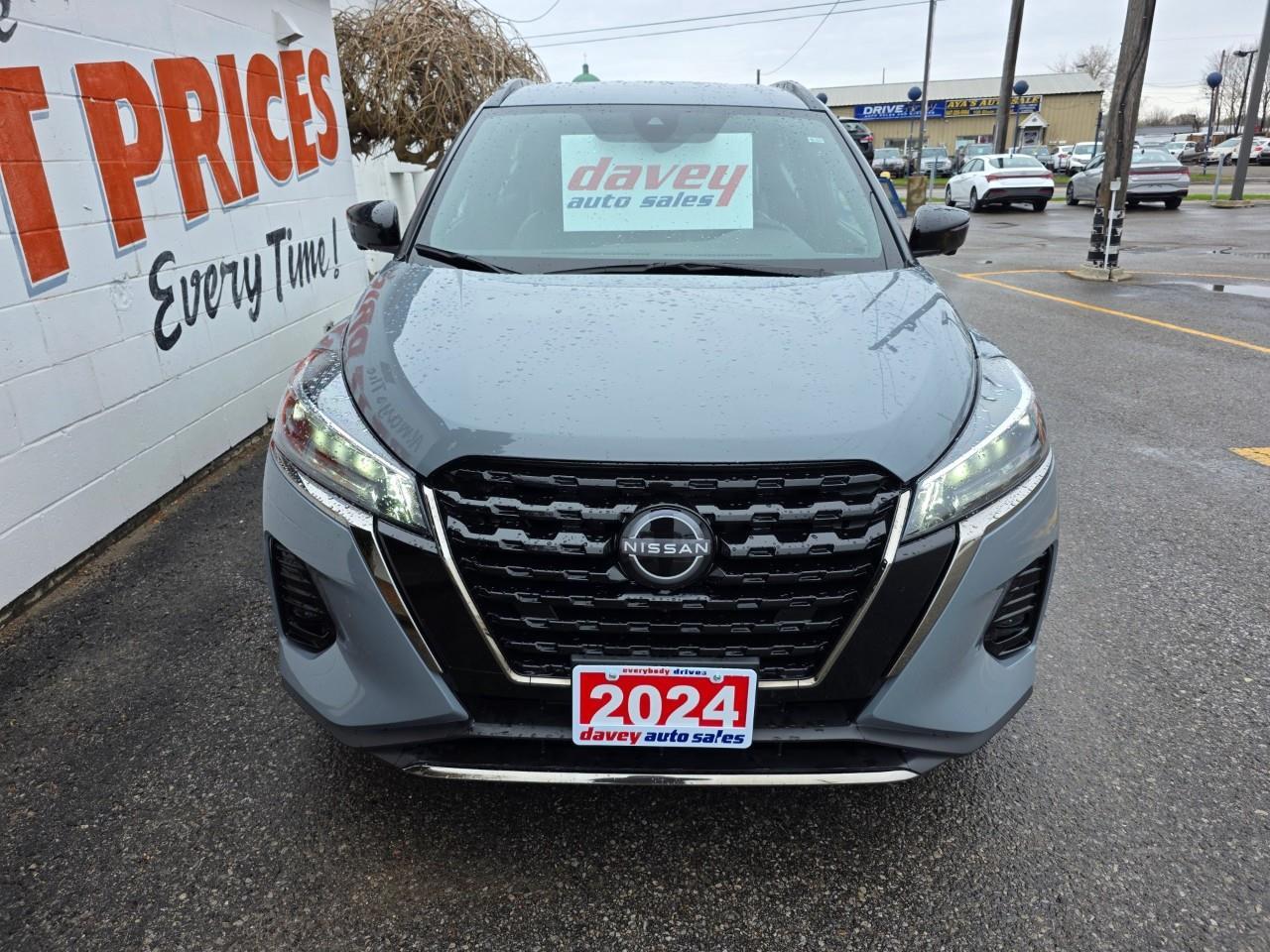 2024 Nissan Kicks SR 4dr Front-Wheel Drive Photo
