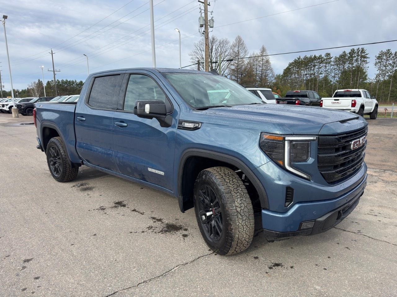 2026 GMC Sierra 1500 Crew Cab Short Box 4-Wheel Drive Elevation Photo