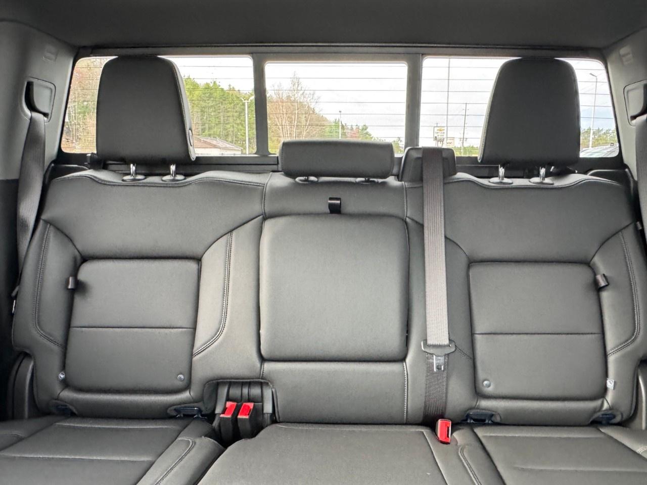 2026 GMC Sierra 1500 Crew Cab Short Box 4-Wheel Drive Elevation Photo