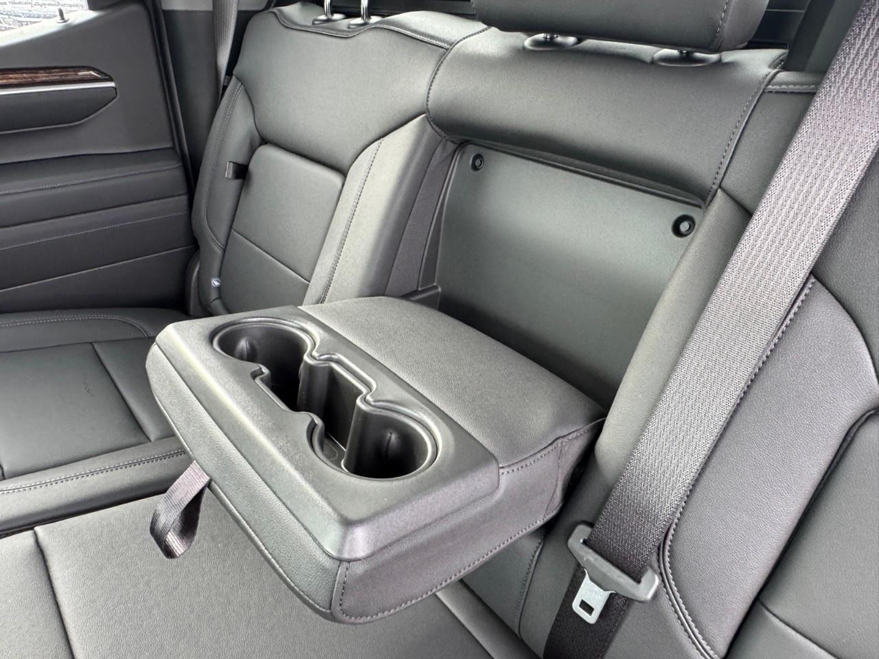 2026 GMC Sierra 1500 Crew Cab Short Box 4-Wheel Drive Elevation Photo