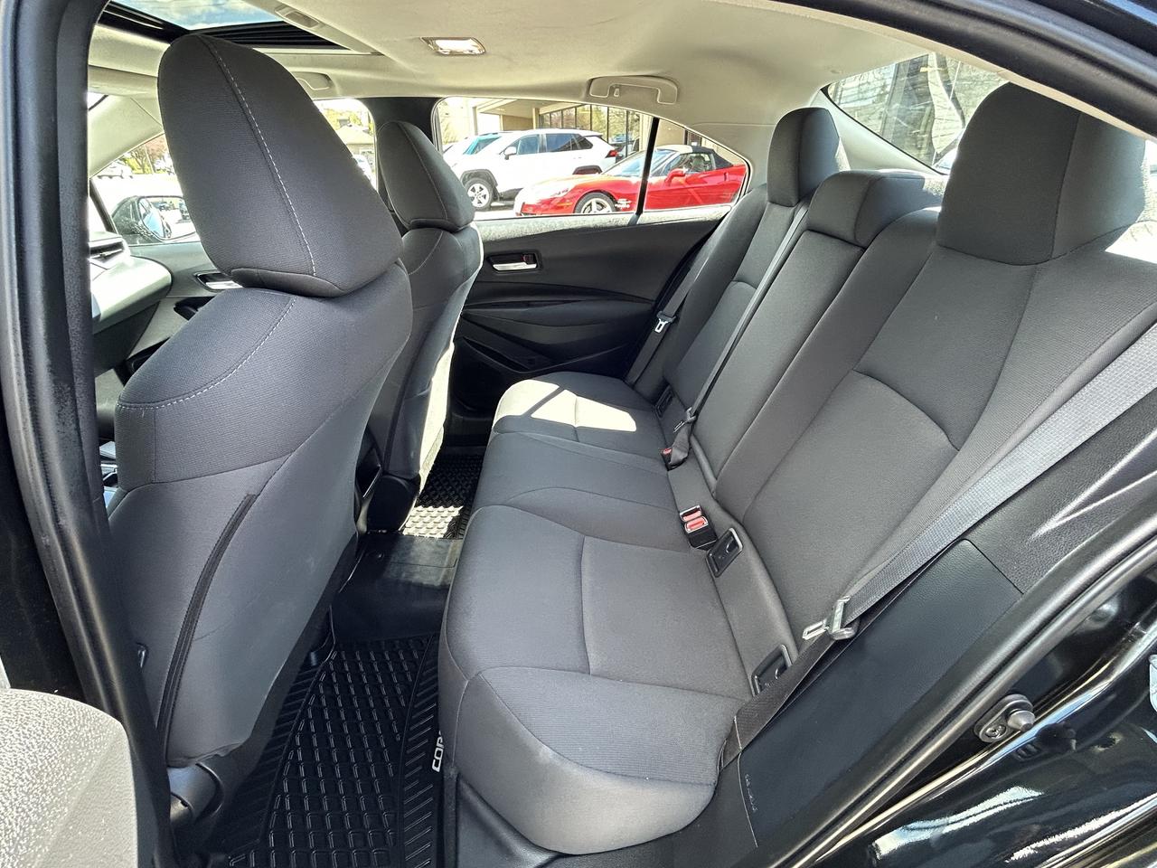 2021 Toyota Corolla LE  ** CALL PICTON 1*866*979*8802 Photo