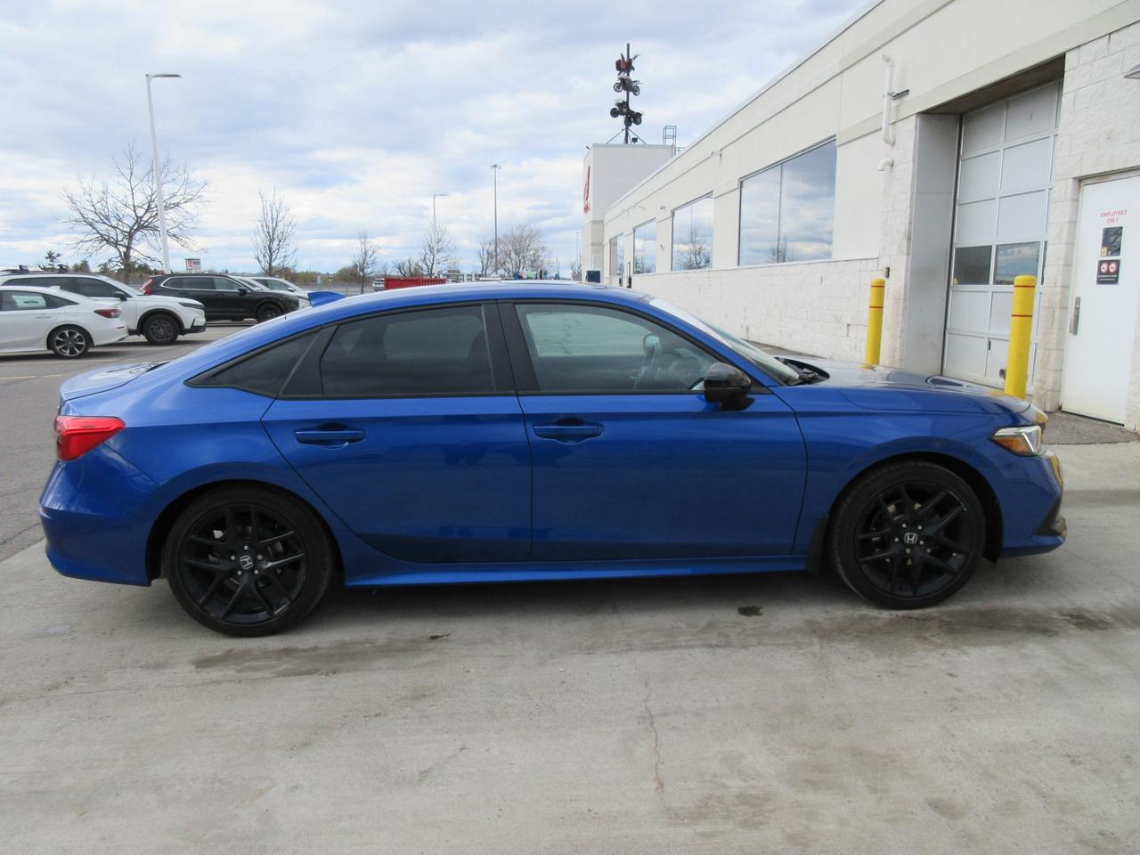 2023 Honda Civic Sport-B 4dr Sedan Photo