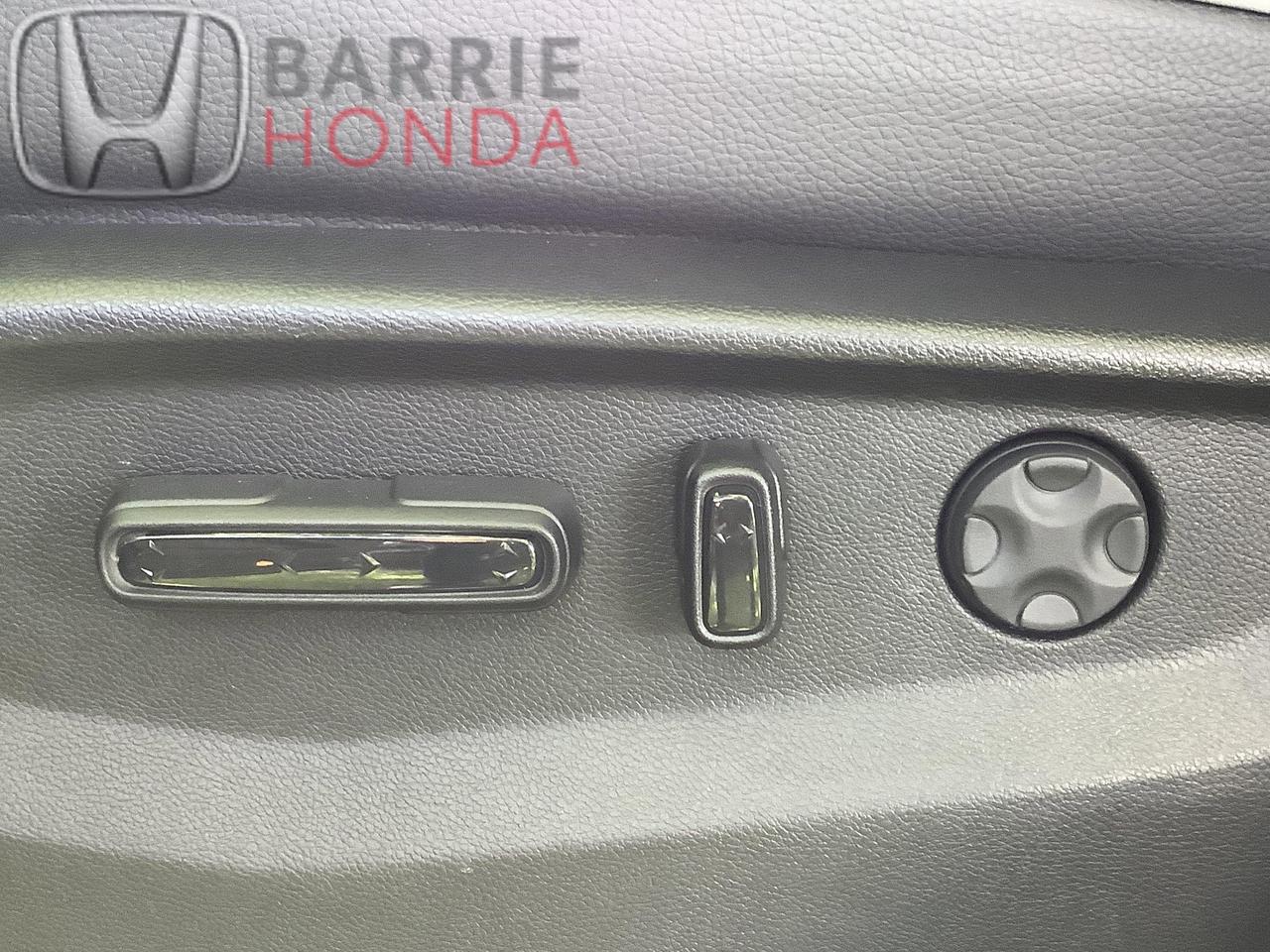 2026 Honda Odyssey Touring Passenger Van Photo