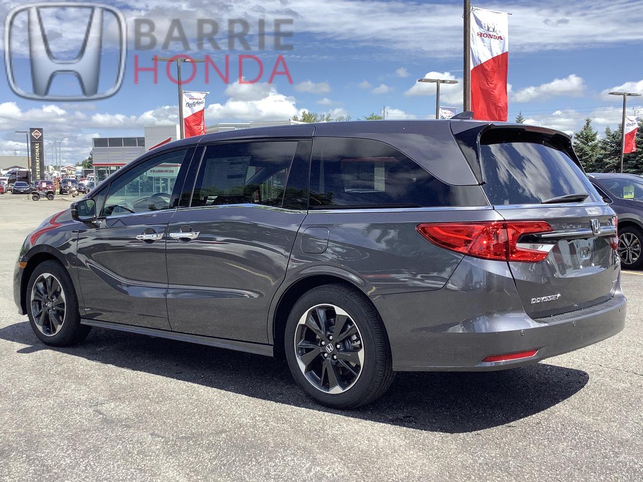 2026 Honda Odyssey Touring Passenger Van Photo