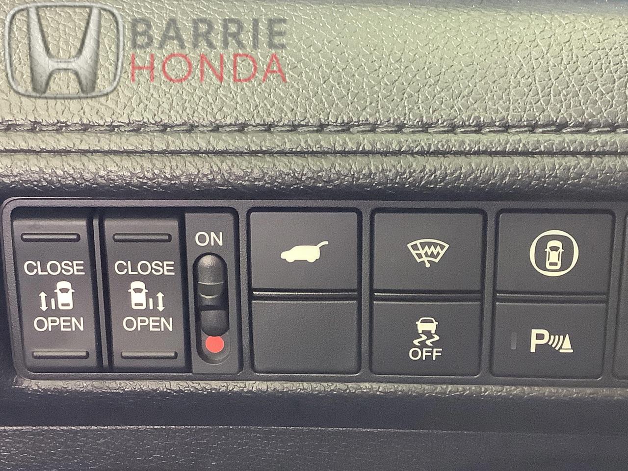 2026 Honda Odyssey Touring Passenger Van Photo