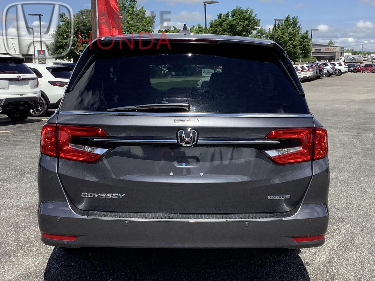 2026 Honda Odyssey Touring Passenger Van Photo