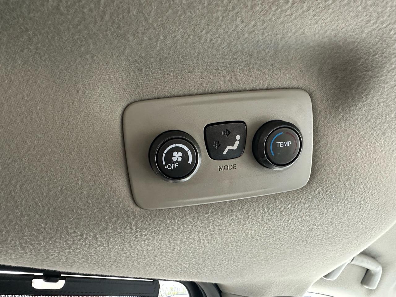 2011 Toyota Sienna 8 PASSENGER ~ PWD DOORS ~ DVD ~ REAR CAM Photo
